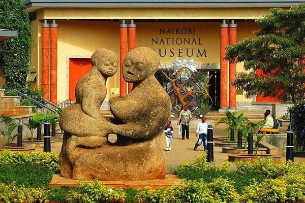 Nairobi National Museum and Snake Park Day Tour